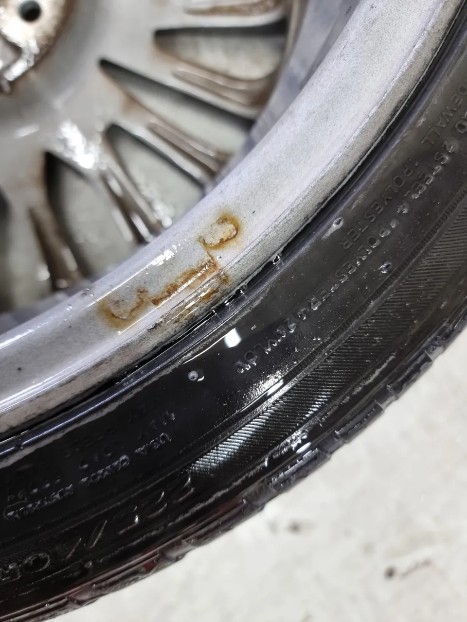 Hyundai Elantra wheel repair - Hyundai Elantra Wheel Repair & Painting Review photo 3