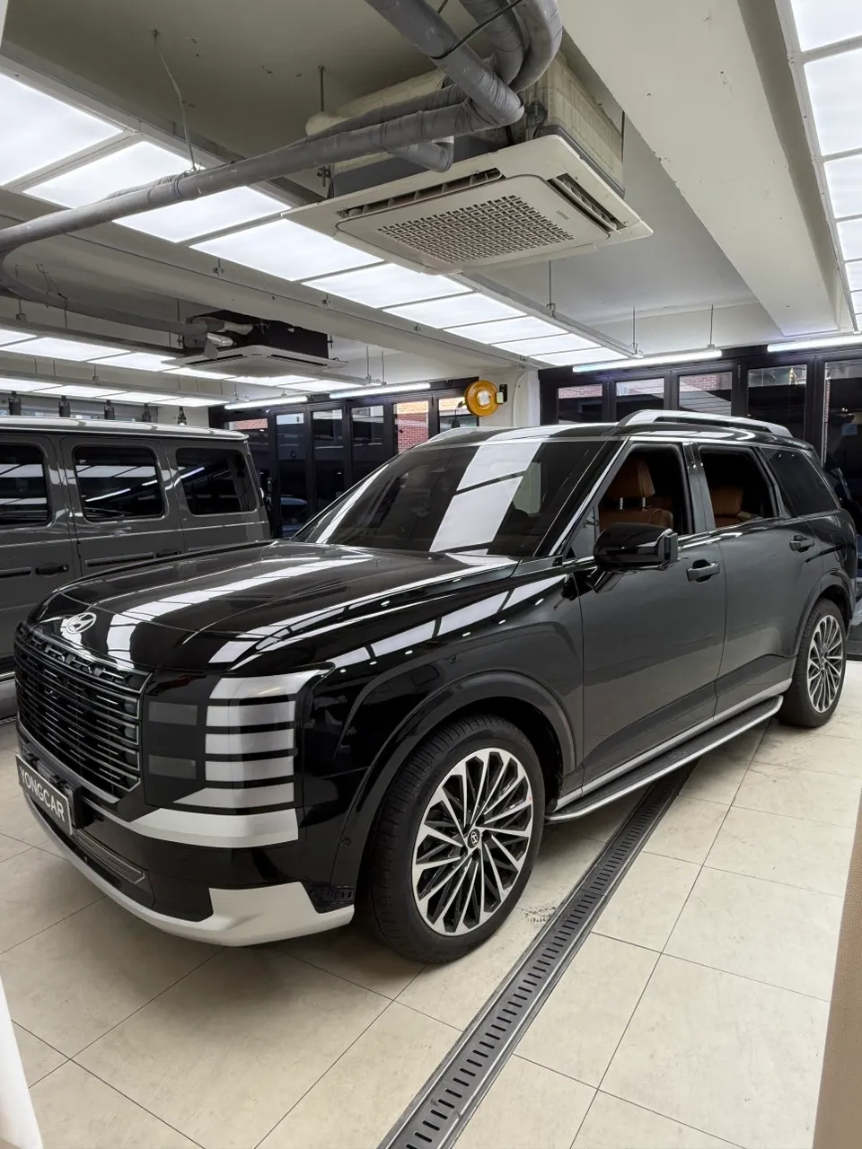 Hyundai Palisadeのカーラッピング事例｜費用目安・仕上がり 施工写真 1-1