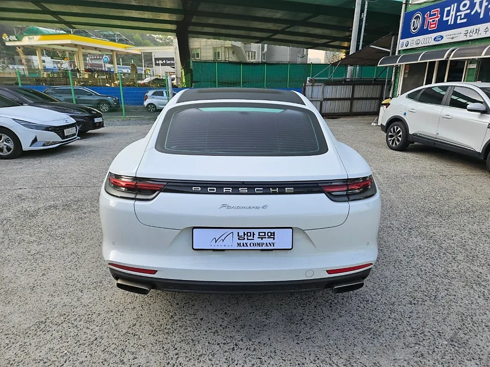 Porsche Panamera 971 body kit - Porsche Panamera 971 Body Kit Review — Turbo S Style Upgrade photo 3