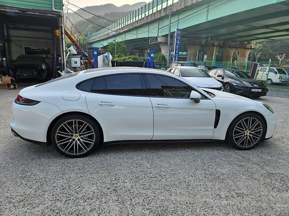 Porsche Panamera 971 body kit - Porsche Panamera 971 Body Kit Review — Turbo S Style Upgrade photo 4