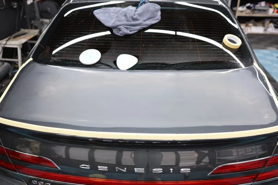 Genesis G90のガラスコーティング事例｜費用目安・仕上がり 施工写真 3-2