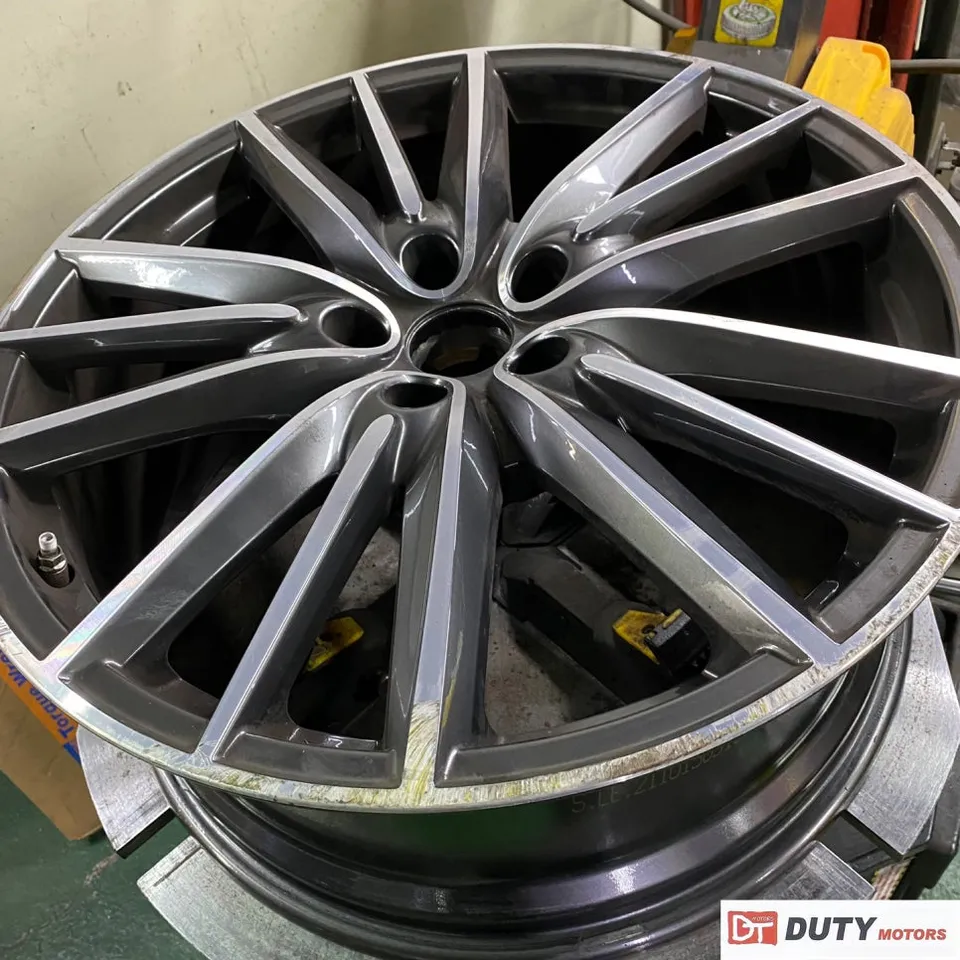 Maserati Quattroporte body repair - Maserati Quattroporte Body Repair & Painting Review photo 6