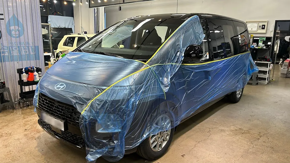 Hyundai Stariaのカーフィルム施工事例｜費用目安・仕上がり 施工写真 1-1