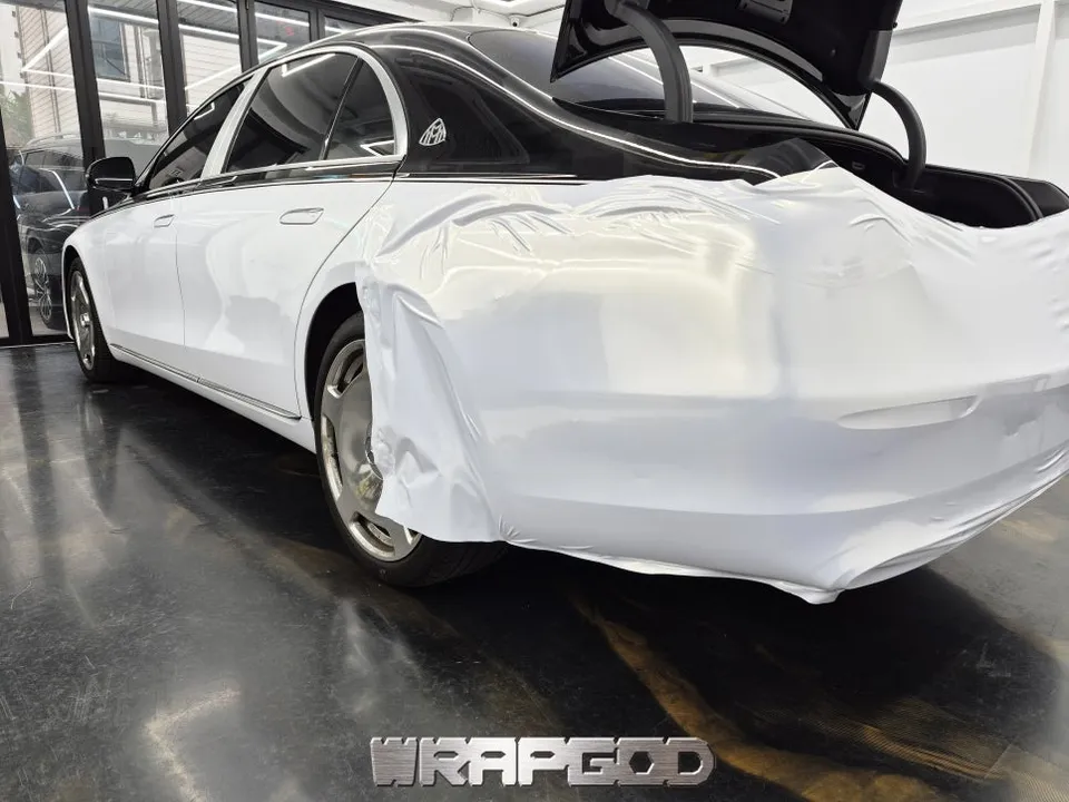 Mercedes-Benz S-Class Maybachのカーラッピング事例|費用目安・仕上がり 施工写真 2-3