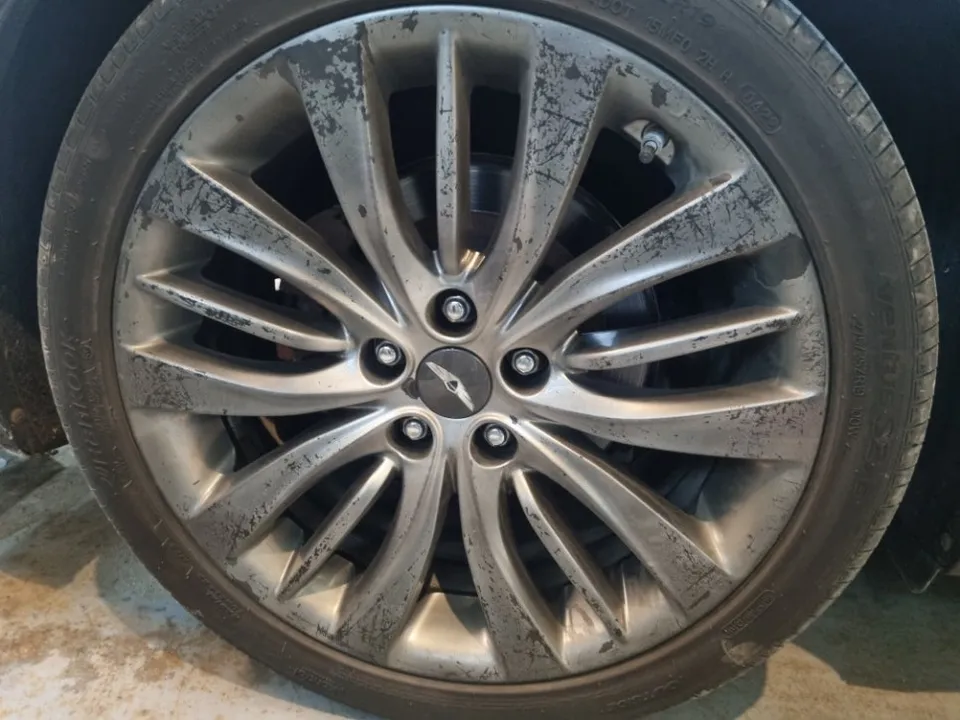Genesis G80 wheel repair - Genesis G80 Wheel Repair & Refinishing Review — Professional Restoration photo 3