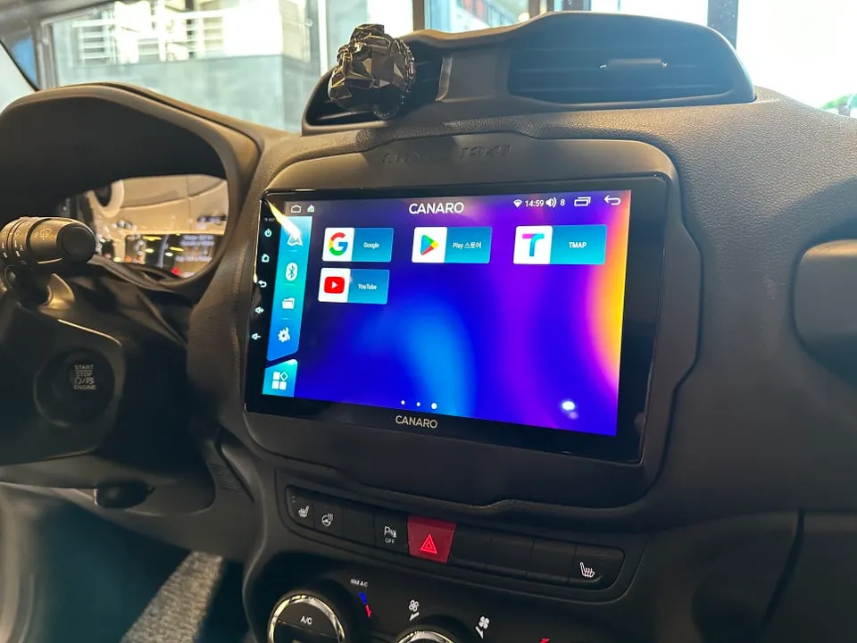 Jeep RenegadeのAndroid Auto・CarPlay取付事例 施工写真 5