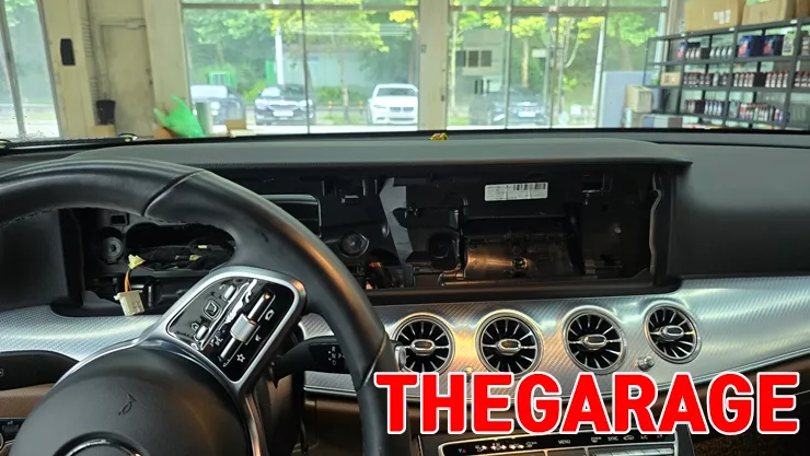 Mercedes-Benz E-Class W213 android head unit - Mercedes-Benz E-Class W213 Android Head Unit Touch Upgrade Review photo 3