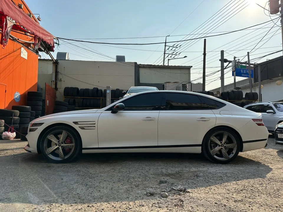 Genesis G80 Wheel Refinishing Review — ₩70K Per Rim Restoration