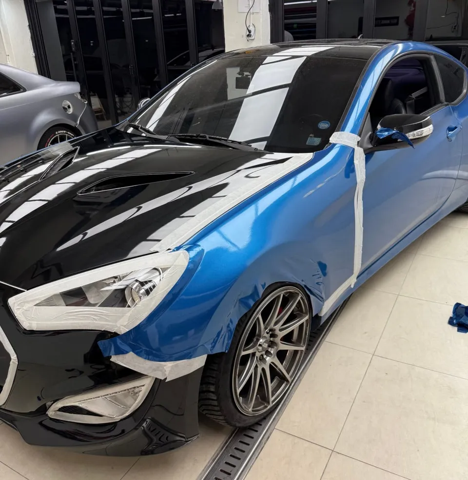Genesis Genesis Coupeのカーラッピング事例|費用目安・仕上がり 施工写真 1-2