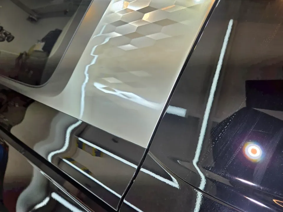 Kia Carnivalのガラスコーティング事例|費用目安・仕上がり 施工写真 4-2