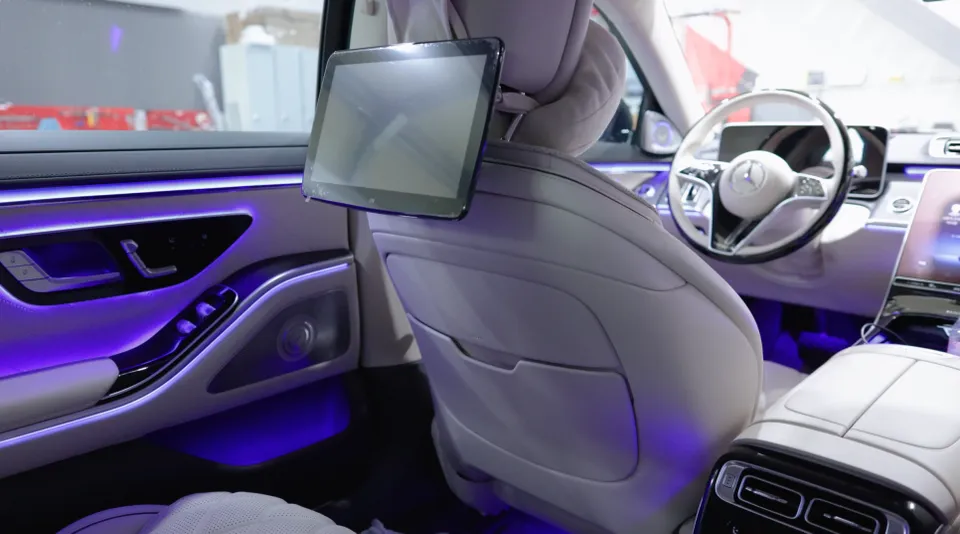 Mercedes-Benz S-Class W223 interior customization installation result