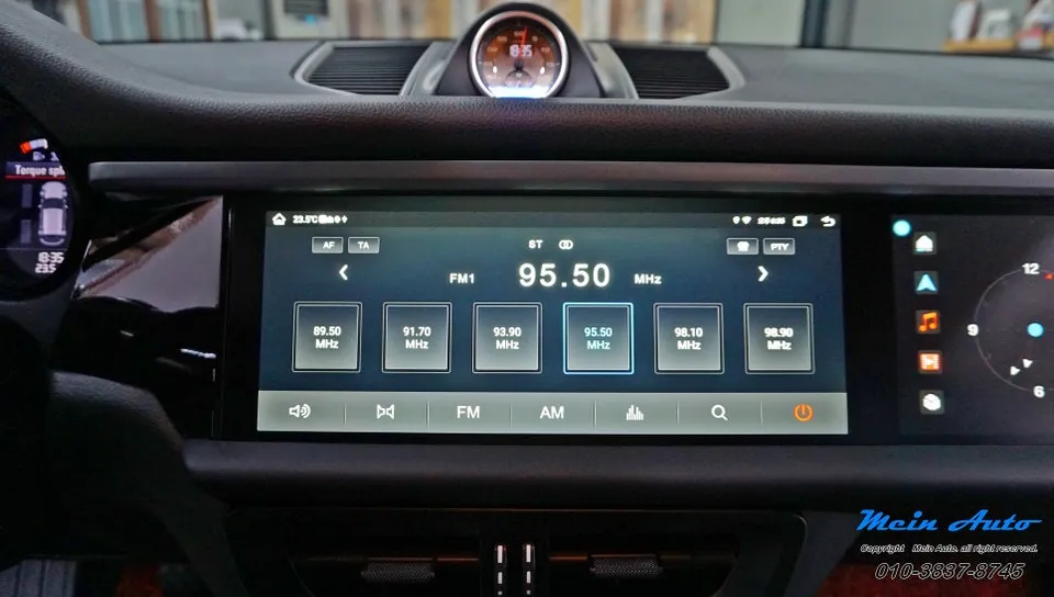 BMW M3のAndroid Auto・CarPlay取付事例 施工写真 1-3