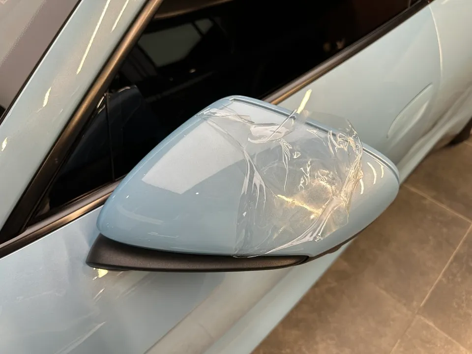 Porsche TaycanのPPF施工事例|韓国での実例 施工写真 1-2
