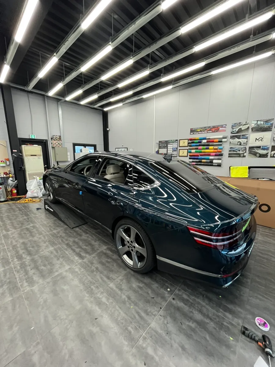 Genesis G80 vinyl wrap - Genesis G80 Vinyl Wrap Review: Gloss Gold Sparkle photo 4