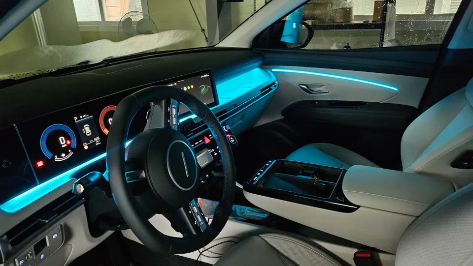 Hyundai Tucson NX4 ambient lighting - Hyundai Tucson NX4 Ambient Lighting Review: Cost & Results photo 5
