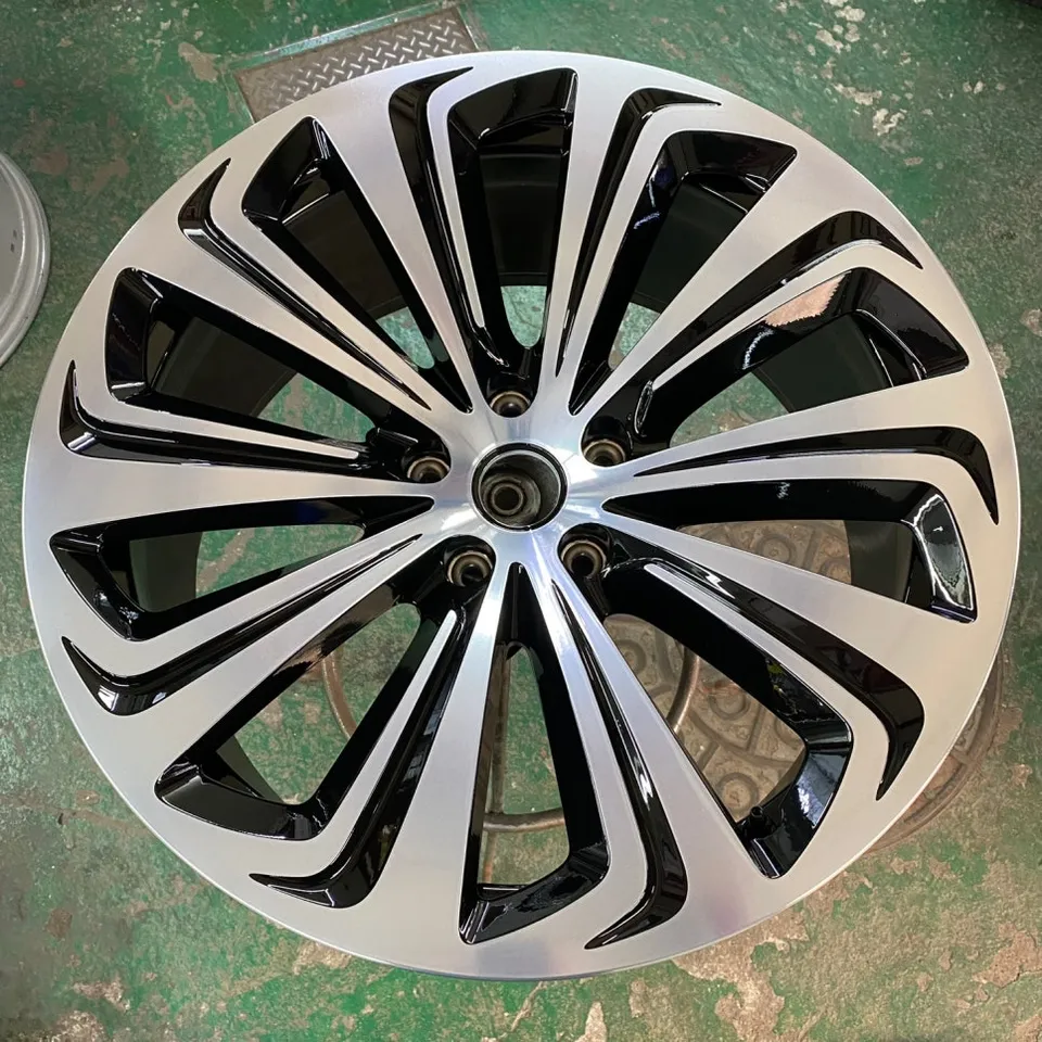 Bentley Bentayga wheel repair - Bentley Bentayga Wheel Repair & Painting Review — Diamond Cut Res photo 7