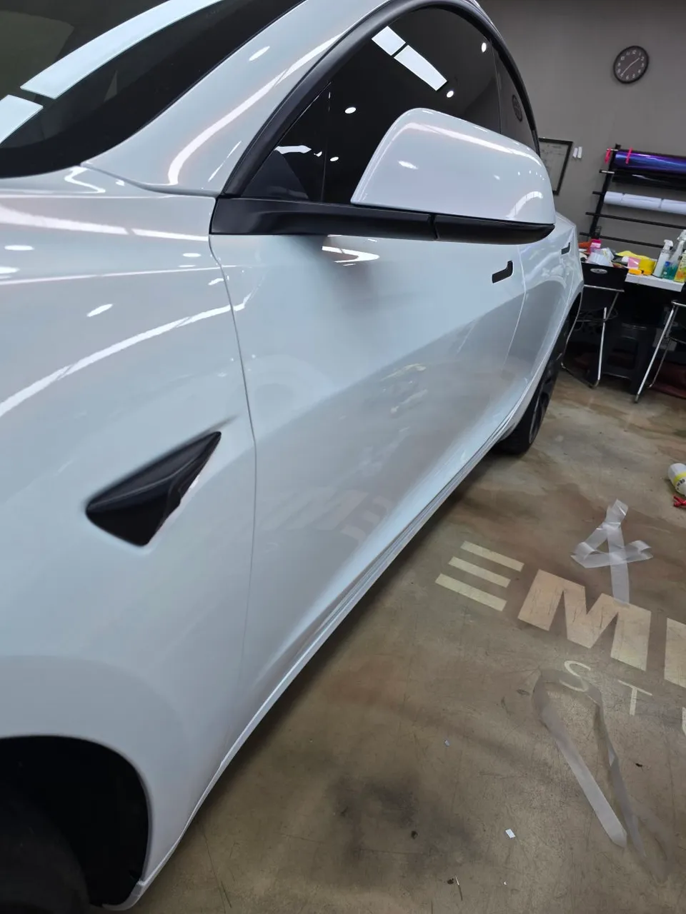 Tesla Model 3 vinyl wrap - Tesla Model 3 Vinyl Wrap Review: White Pink Pearl Finish photo 3