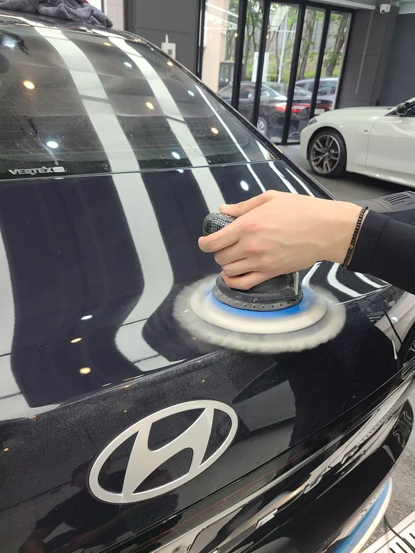 Hyundai Grandeur GN7のガラスコーティング事例|費用目安・仕上がり 施工写真 1-3