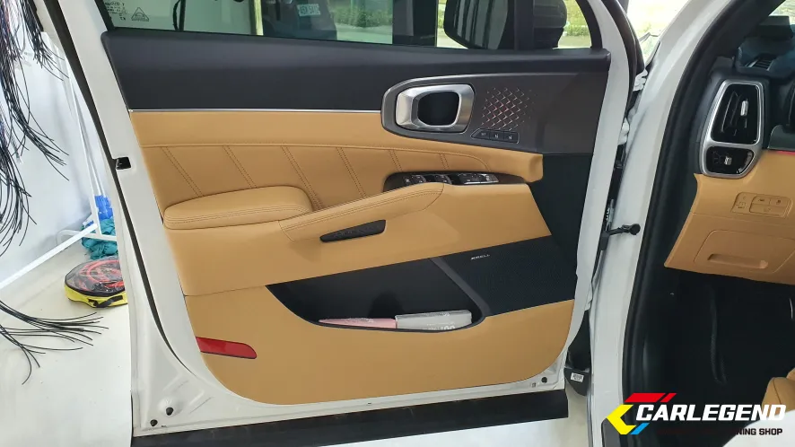 Kia Sorento MQ4 ambient lighting - Kia Sorento MQ4 Ambient Lighting Review — Enhanced Interior Mood photo 3