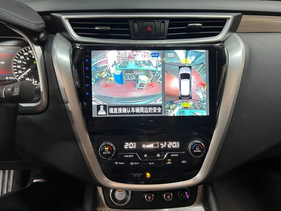 Nissan MuranoのAndroid Auto・CarPlay取付事例 施工写真 4-2