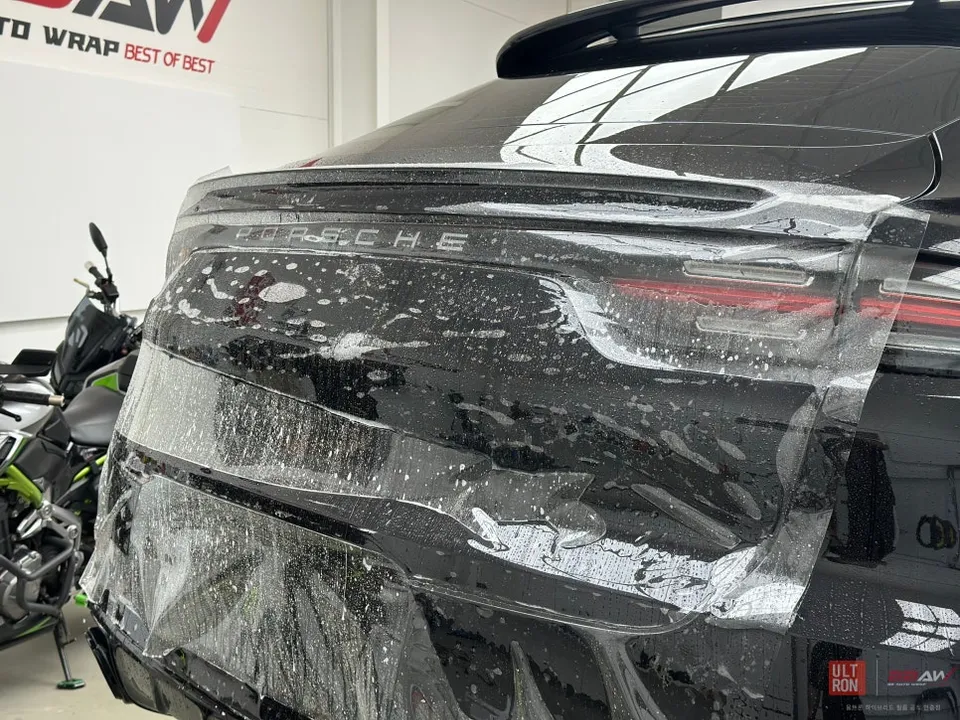 Porsche Cayenne PPF施工事例|費用目安・仕上がり 施工写真 2-3