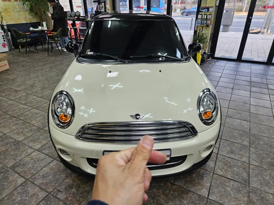 BMW MINI Cooper car audio installation result