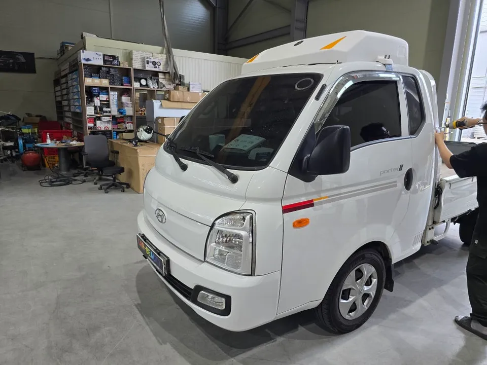 Hyundai Porter 2のPPF施工事例|費用目安・仕上がり 施工写真 2-3