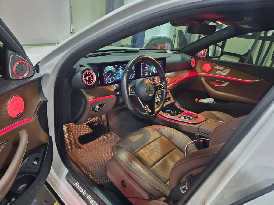 Mercedes-Benz E-Class W213のカーオーディオ施工事例 施工写真 1-2