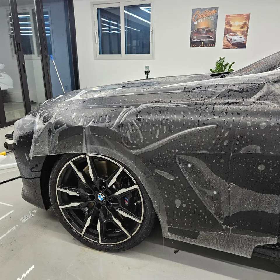 BMW 8 SeriesのPPF施工事例｜無光PPFで質感を向上 施工写真 1-3