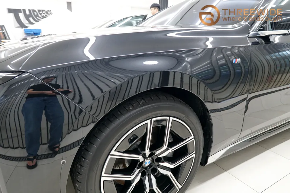 BMW 7 Series G70 PPF施工事例｜費用目安と仕上がり 施工写真 2-1