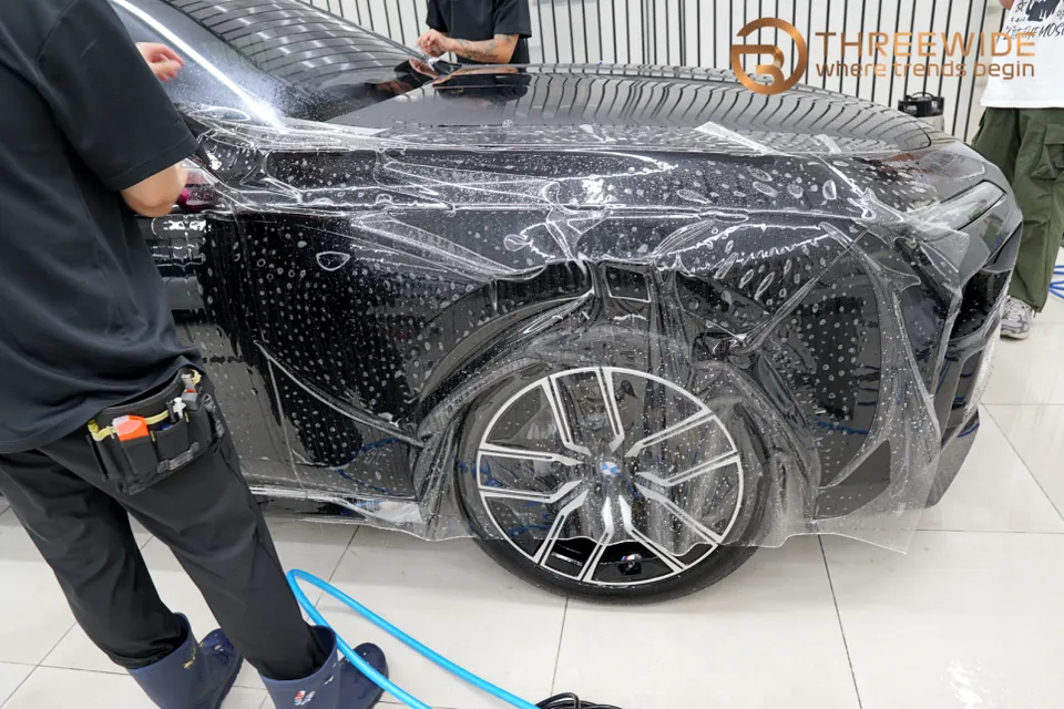 BMW 7 Series G70 PPF施工事例｜費用目安と仕上がり 施工写真 1-3