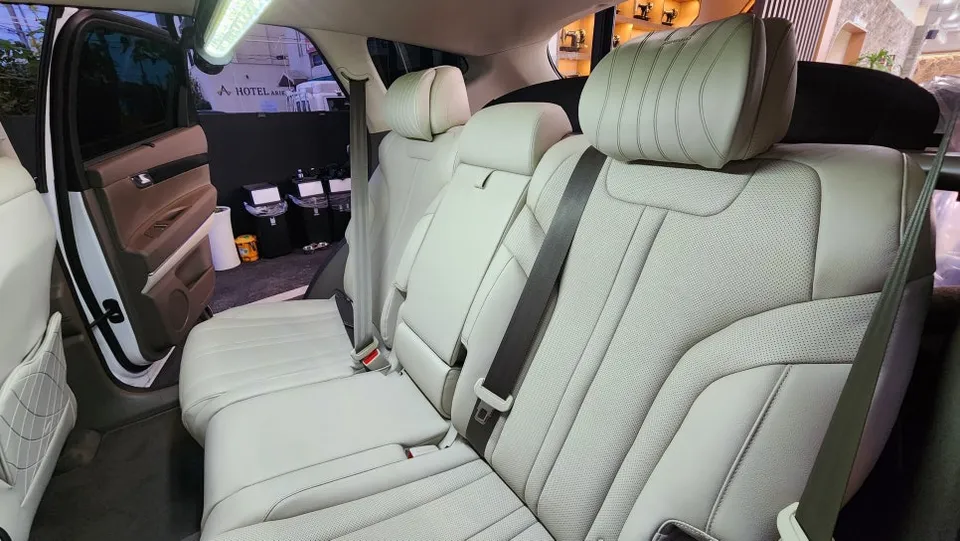Genesis GV80 interior customization - Genesis GV80 Interior Customization Installation Review — Cost photo 5