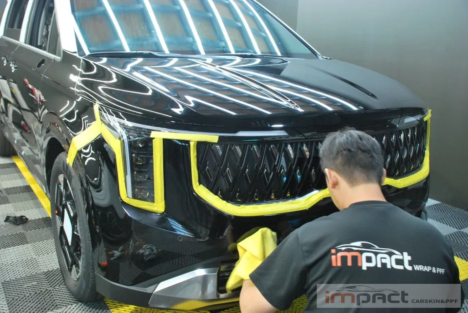 Kia Carnival KA4 PPF施工事例|費用目安と仕上がり 施工写真 1-2