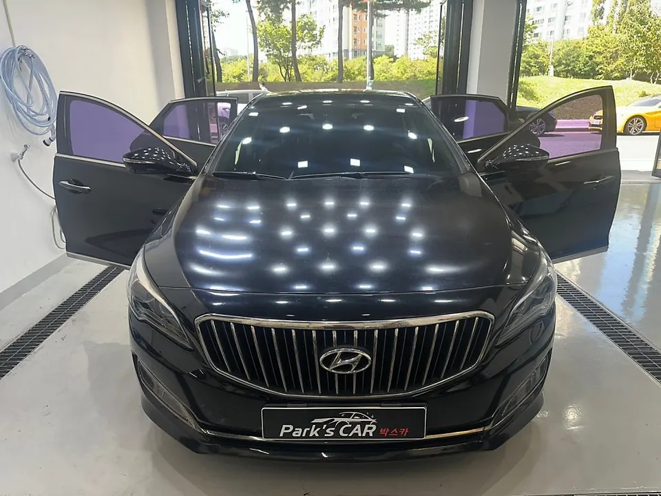 Hyundai Aslanのカーフィルム施工事例｜費用目安・仕上がり 施工写真 4-1