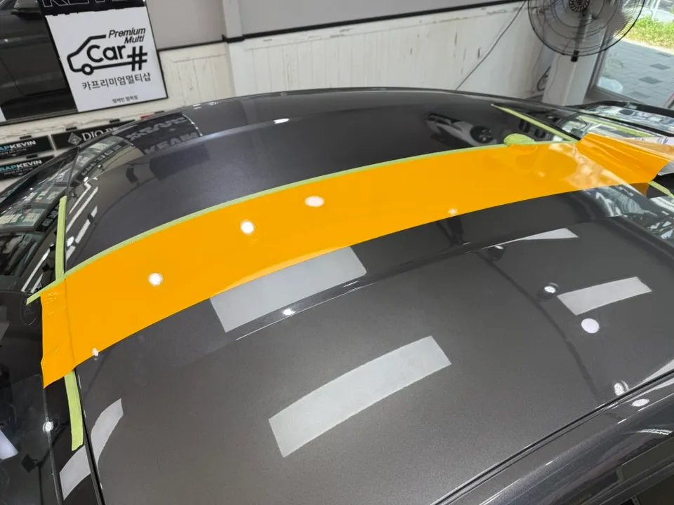 Ford Mustangのカーラッピング事例|費用目安・仕上がり 施工写真 2-2