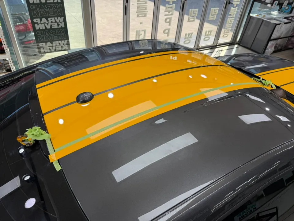 Ford Mustangのカーラッピング事例|費用目安・仕上がり 施工写真 3-2