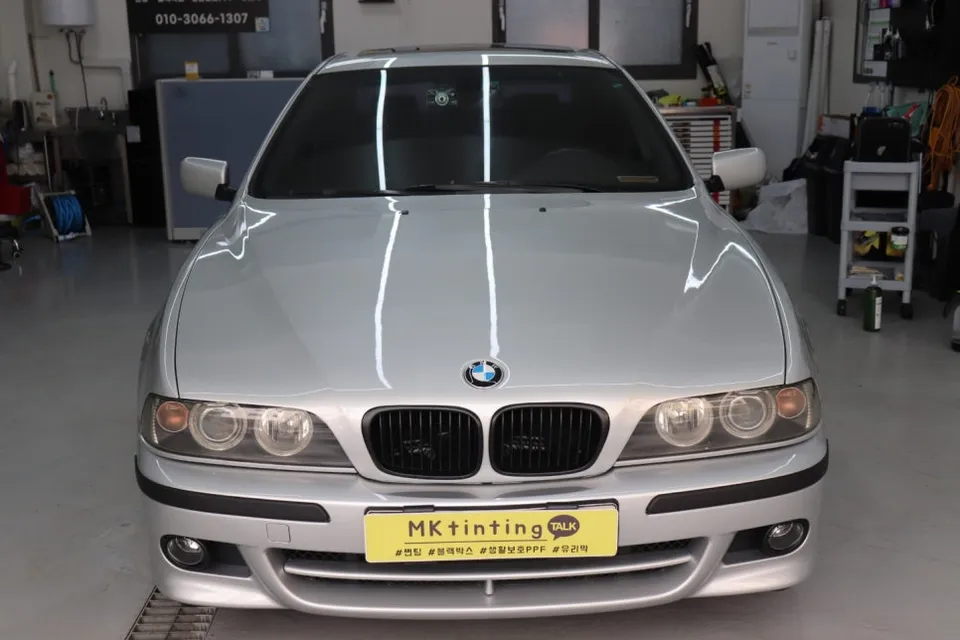 BMW 5 Seriesのカーフィルム施工事例｜費用目安・仕上がり 写真