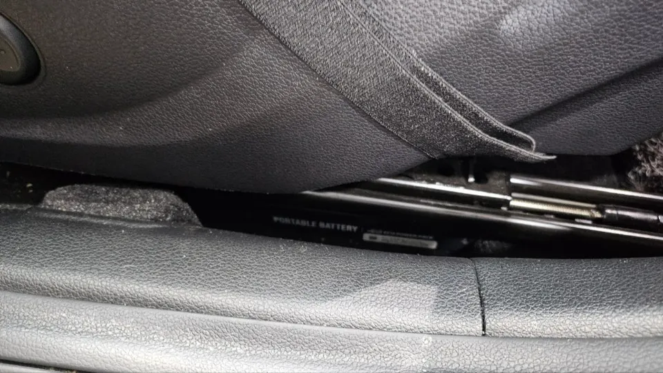 Hyundai Azera Dash Cam Installation Review — Cost & Results After