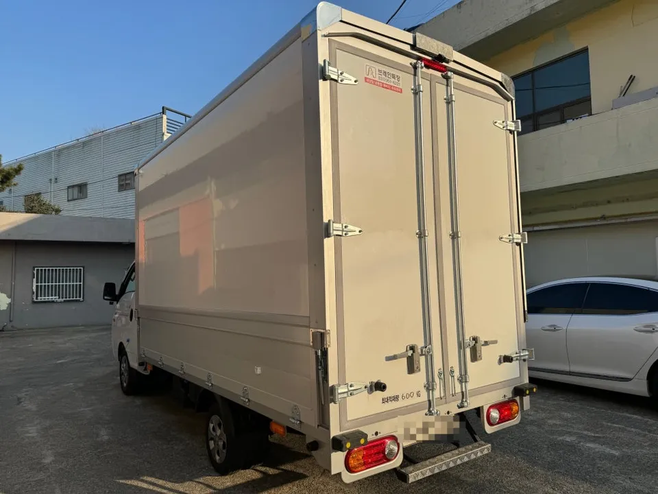 Hyundai Porter dash cam - Hyundai Porter Dash Cam Installation Review photo 3