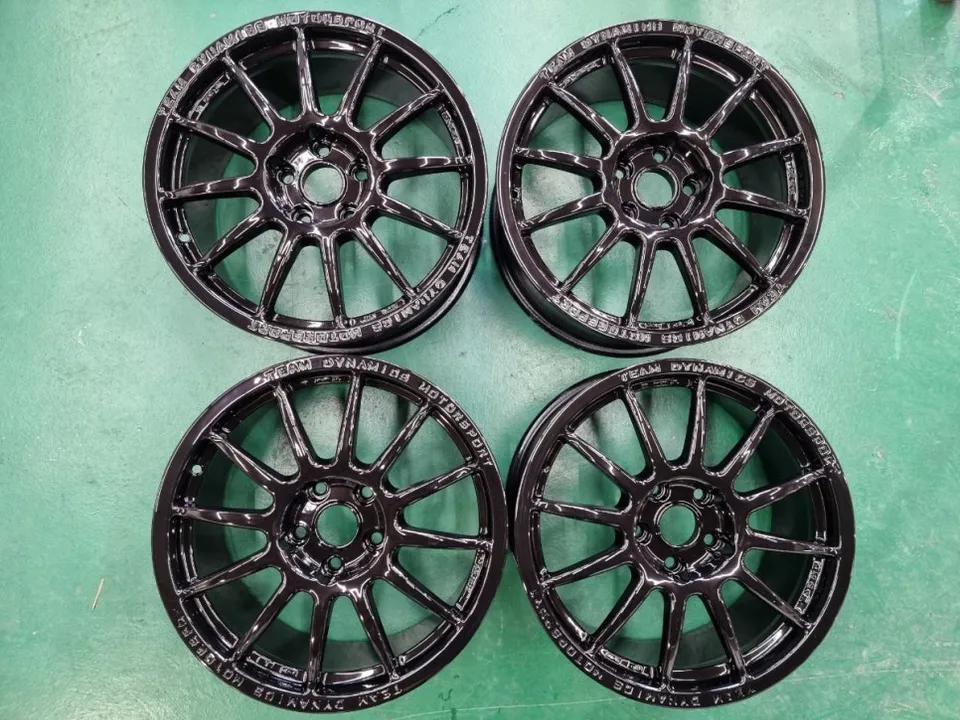 MINI MINI Cooperのホイールリペア・塗装事例 施工写真 4-2