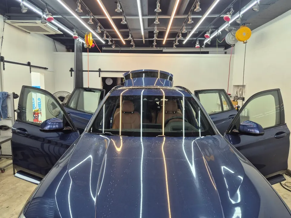 BMW X3のカーフィルム施工事例｜費用目安・仕上がり 施工写真 3