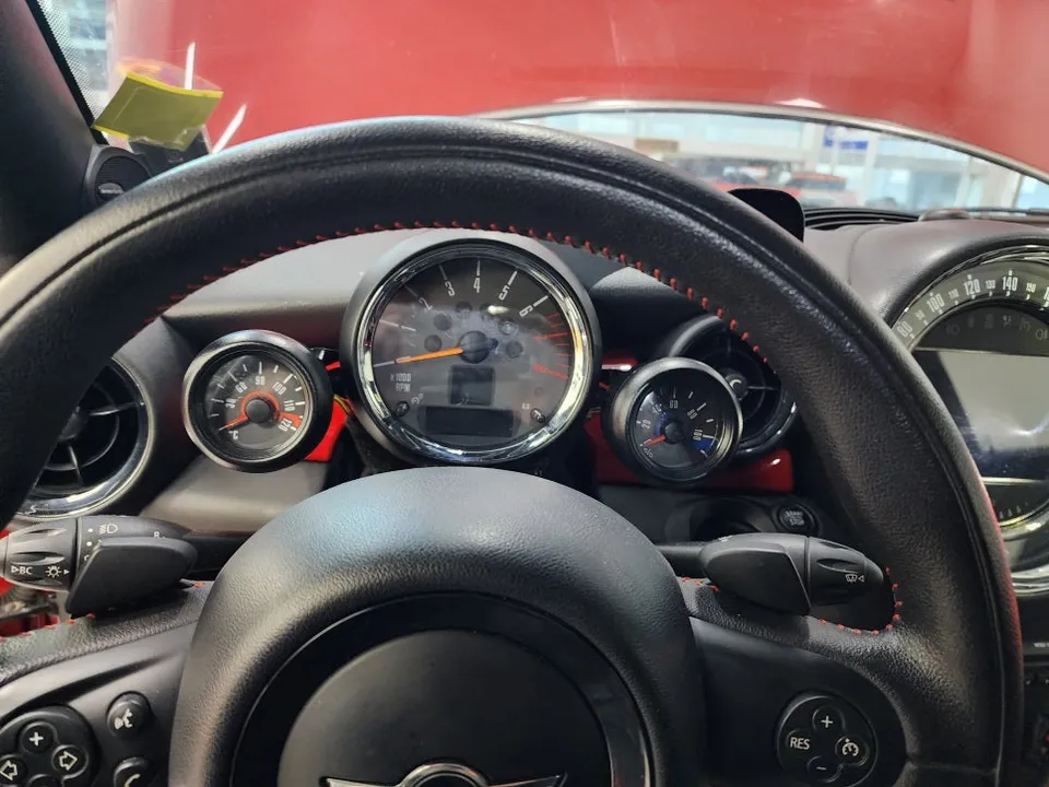 MINI Coupe ambient lighting - MINI Coupe Ambient Lighting Review — Interior LED Upgrade photo 4
