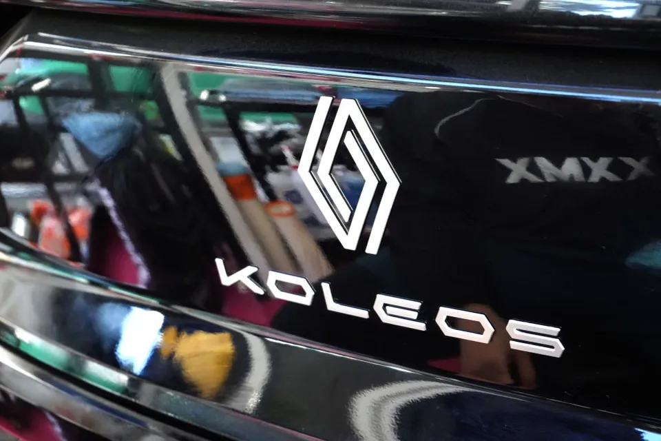 Renault KoleosのPPF施工事例 施工写真 5