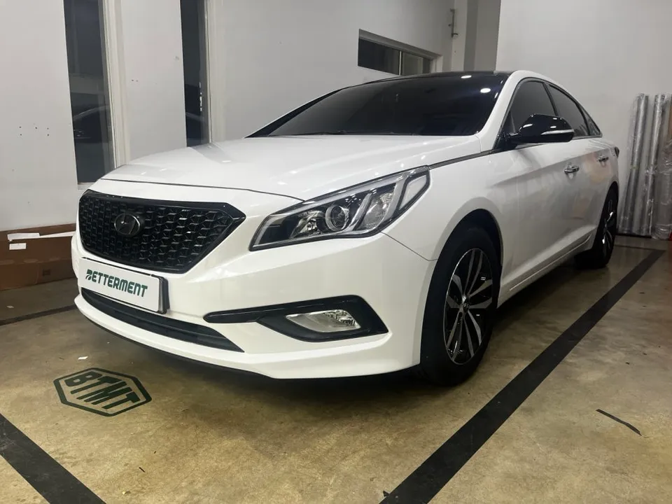 Hyundai Sonata LFのカーラッピング事例|3Mサテンダークグレー 施工写真 2-1