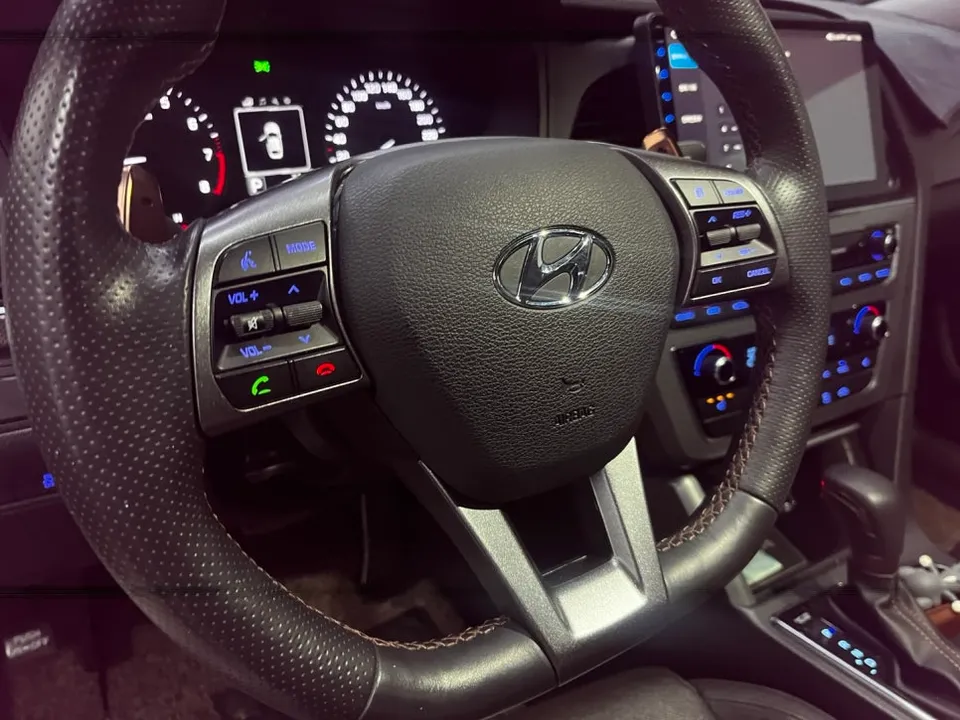 Hyundai Sonata LFのカーラッピング事例|3Mサテンダークグレー 施工写真 2-3