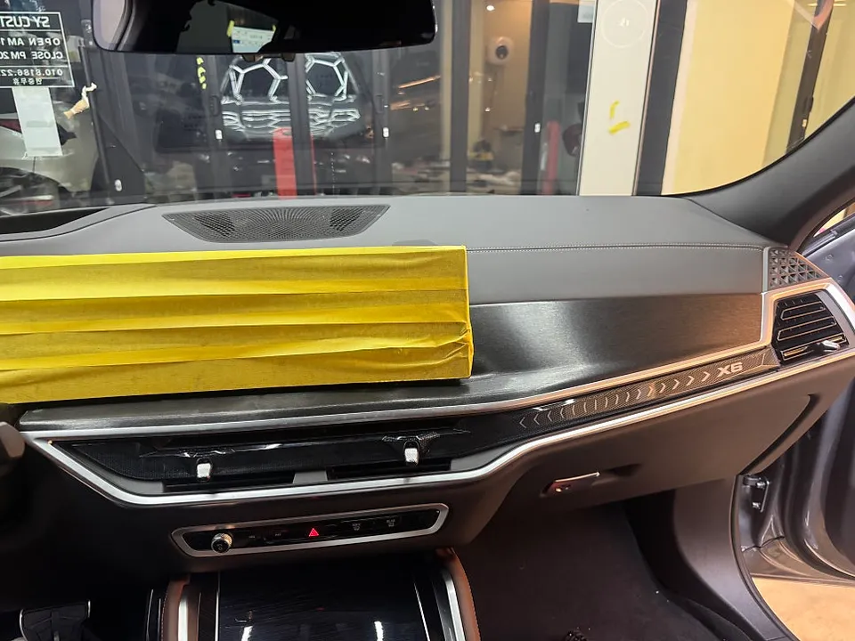 BMW X6 G06のカーラッピング事例｜費用目安・仕上がり 施工写真 1-3