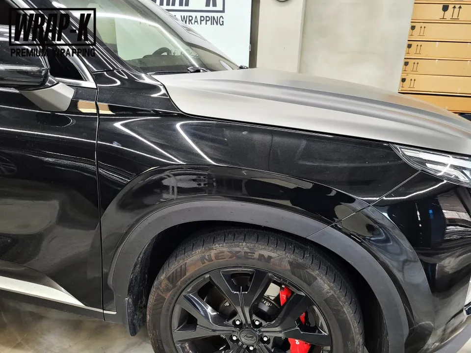 Hyundai Palisadeのカーラッピング事例|費用目安・仕上がり 施工写真 3-1