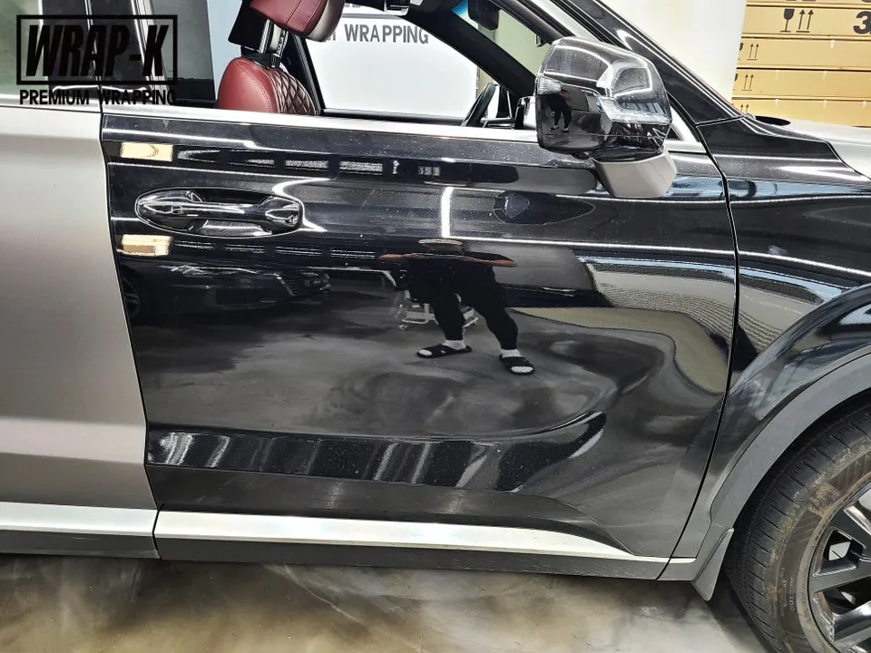 Hyundai Palisadeのカーラッピング事例|費用目安・仕上がり 施工写真 1-2