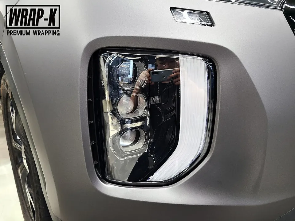 Hyundai Palisadeのカーラッピング事例|費用目安・仕上がり 施工写真 2-3