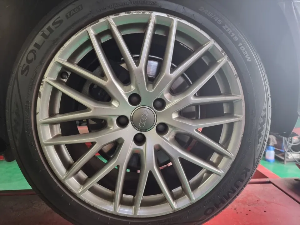 Audi A6 wheel repair - Audi A6 Wheel Repair & Painting Review photo 4